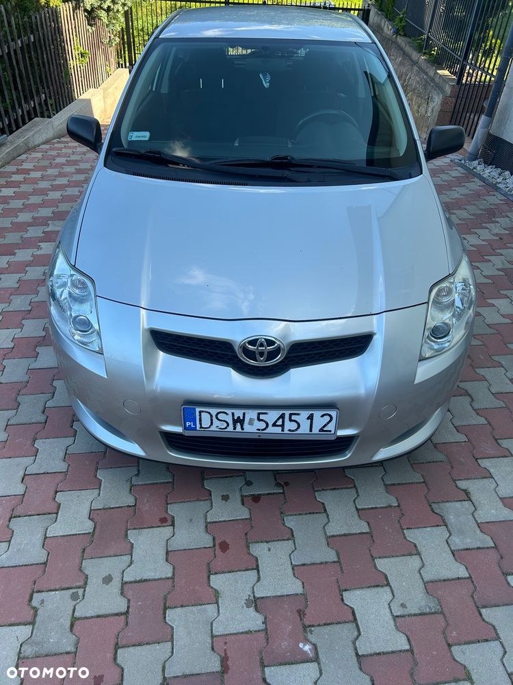 Toyota Auris 1.33 VVT-i Entry - 2