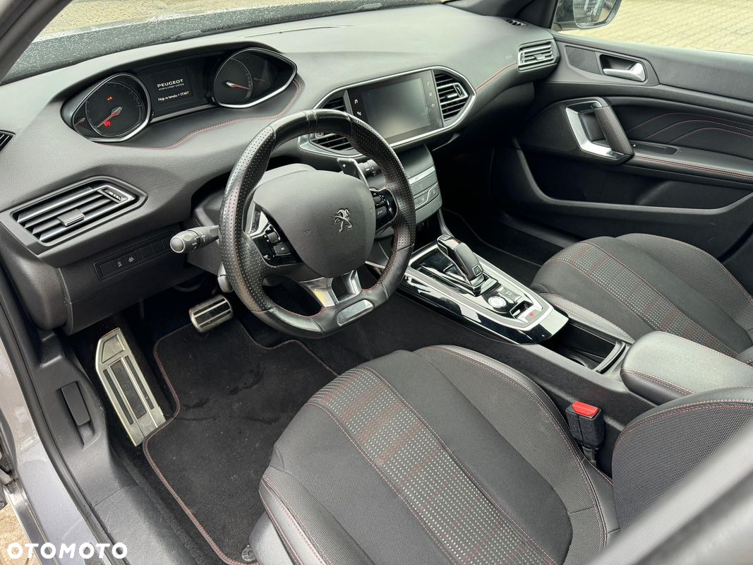 Peugeot 308 BlueHDi FAP 130 EAT8 Stop & Start GT Pack - 6