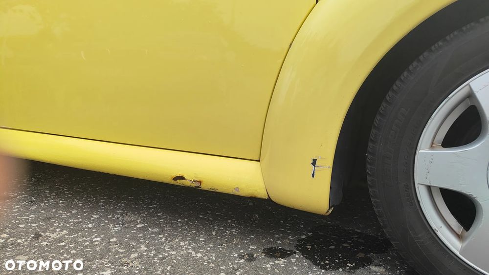 Volkswagen New Beetle 2.0 - 10