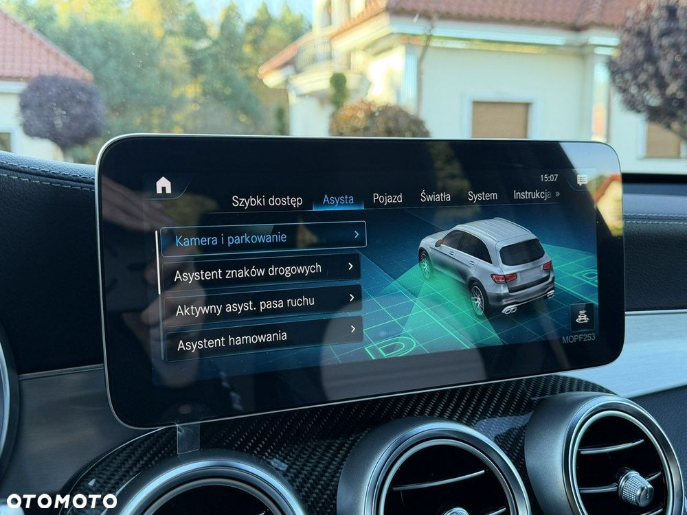 Mercedes-Benz GLC - 35