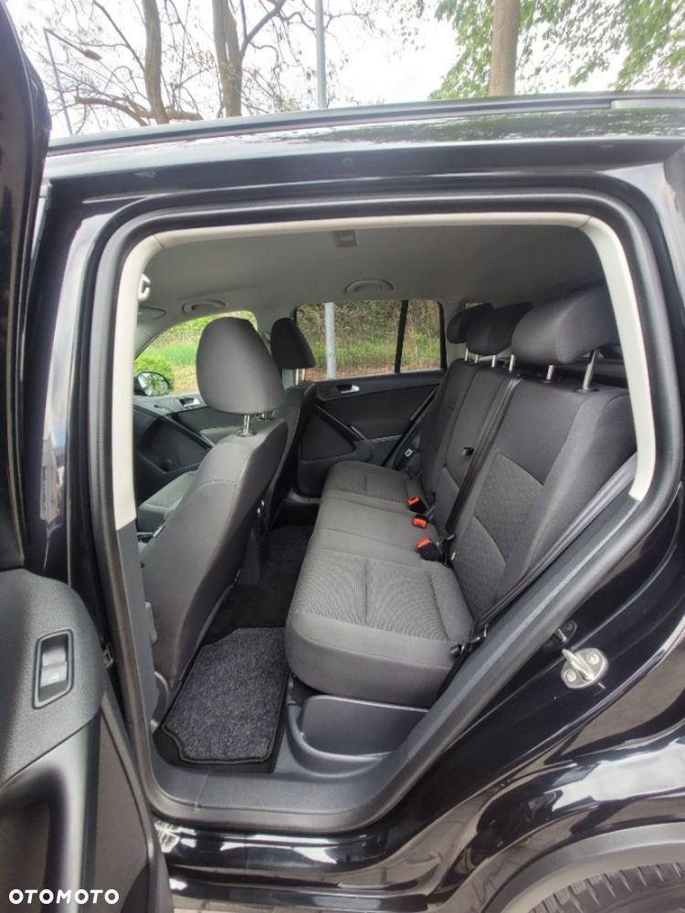 Volkswagen Tiguan - 15
