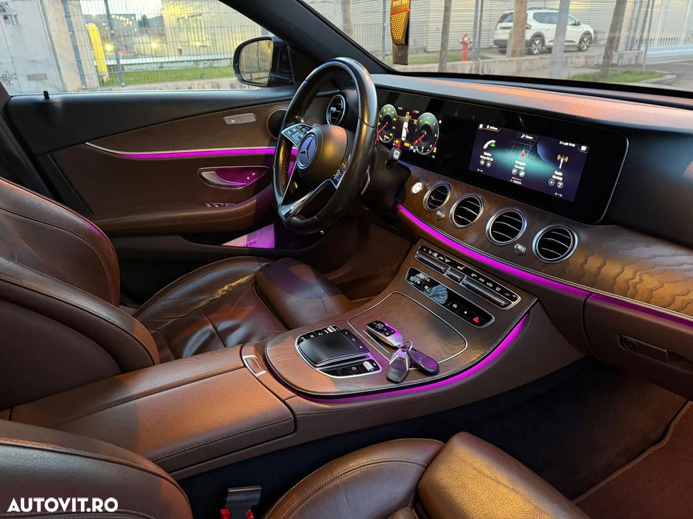 Mercedes-Benz E 220 d 9G-TRONIC Sportstyle Edition - 23
