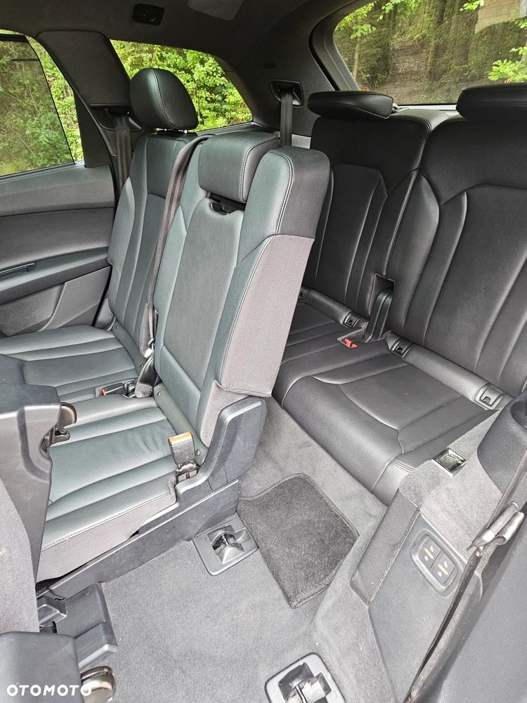 Audi Q7 - 15