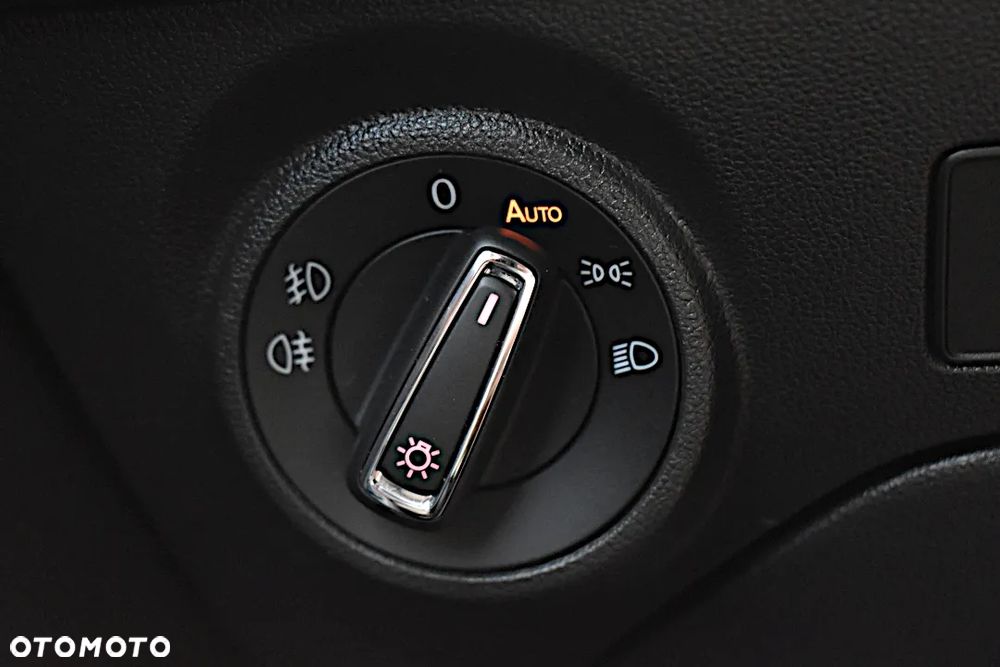 Seat Leon 1.6 TDI Start&Stop DSG Style - 29