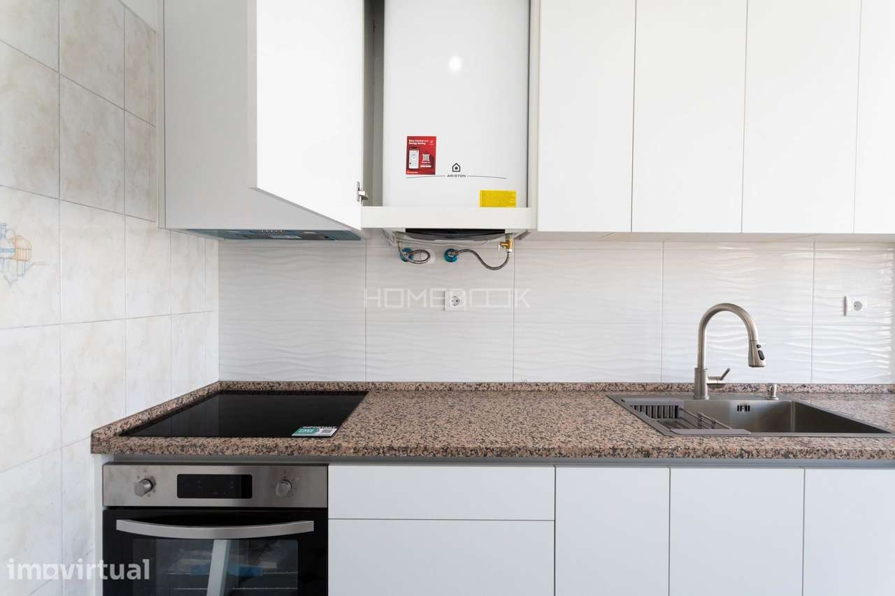 T2 Semi-Renovado com Charme e Luz Natural - Grande imagem: 4/22