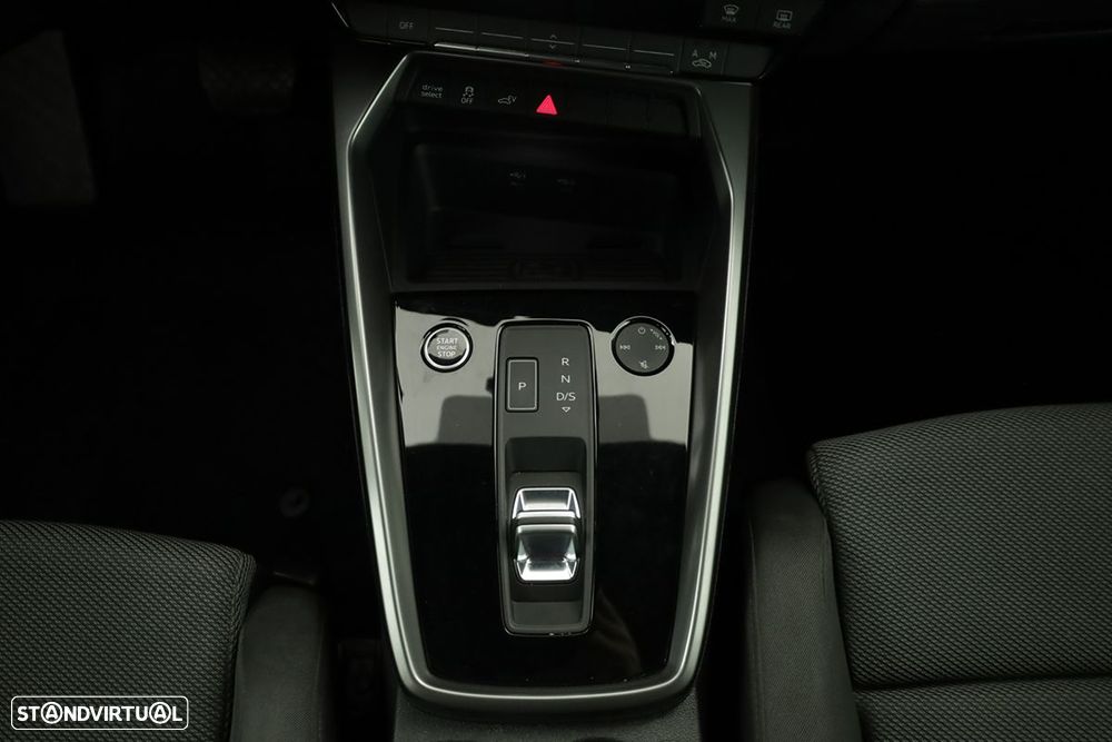 Audi A3 Sportback 45 TFSIe S line - 14