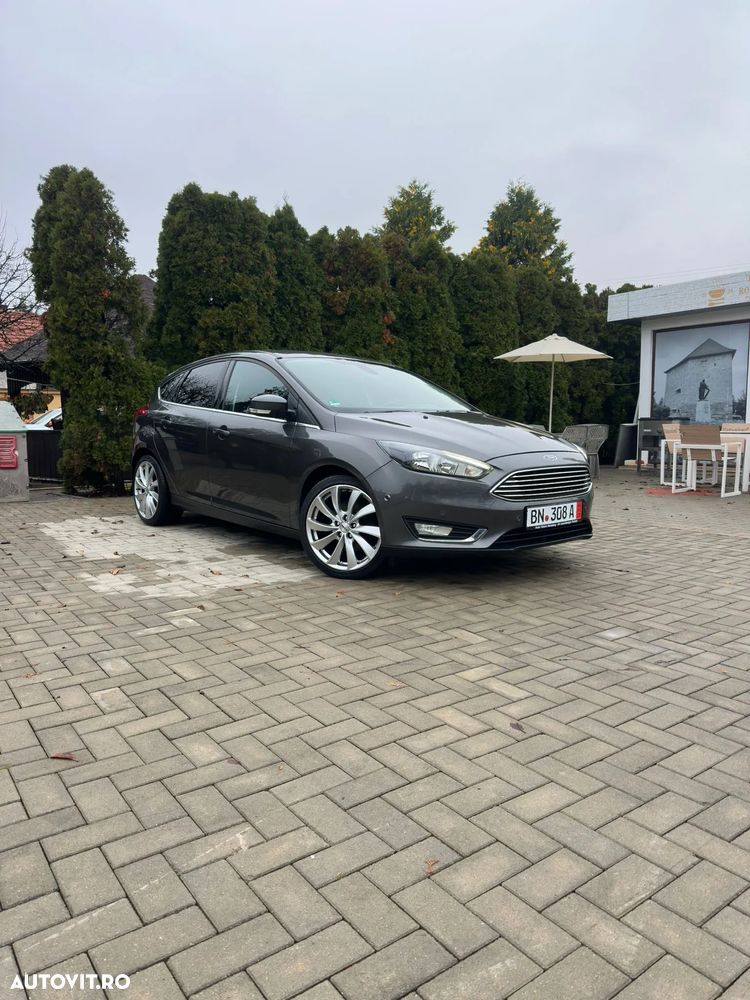 Ford Focus 2.0 TDCi DPF Start-Stopp-System Titanium - 9