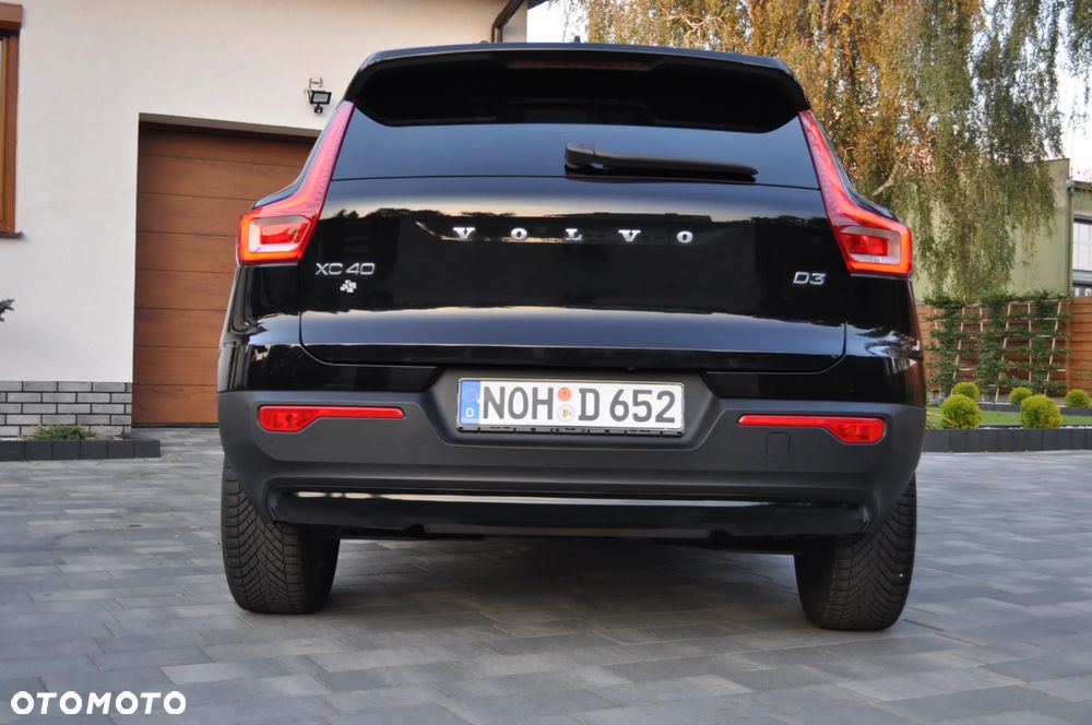 Volvo XC 40 D3 R-Design - 9