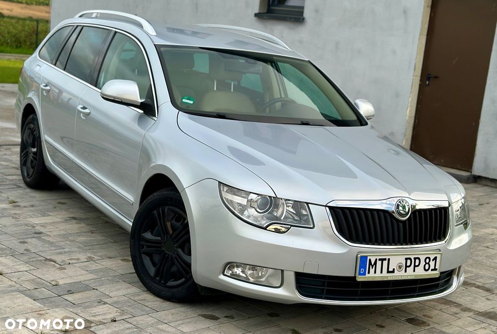 Skoda Superb 2.0 TDI Exclusive - 2