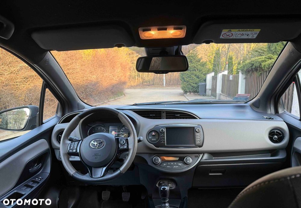Toyota Yaris 1.5 Selection - 10
