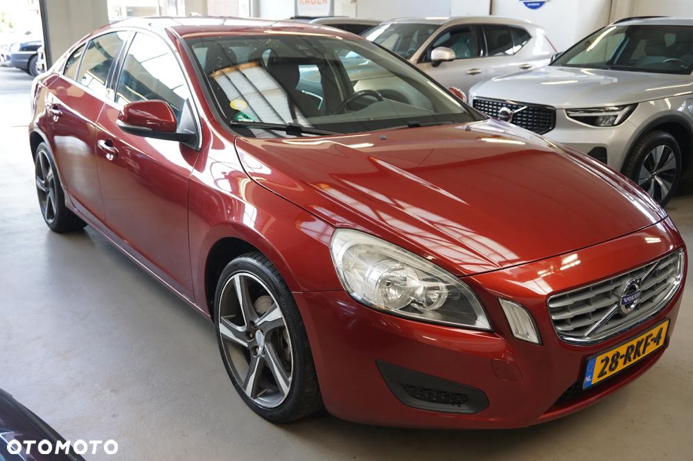 Volvo S60 - 5
