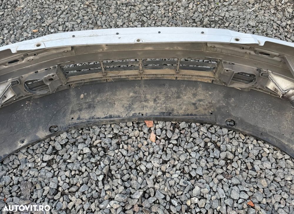 Bara fata SKODA OCTAVIA 2 an 2004-2007 cu halogene, grile si ornamente - 8