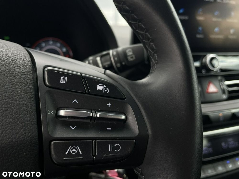 Hyundai i30 - 24