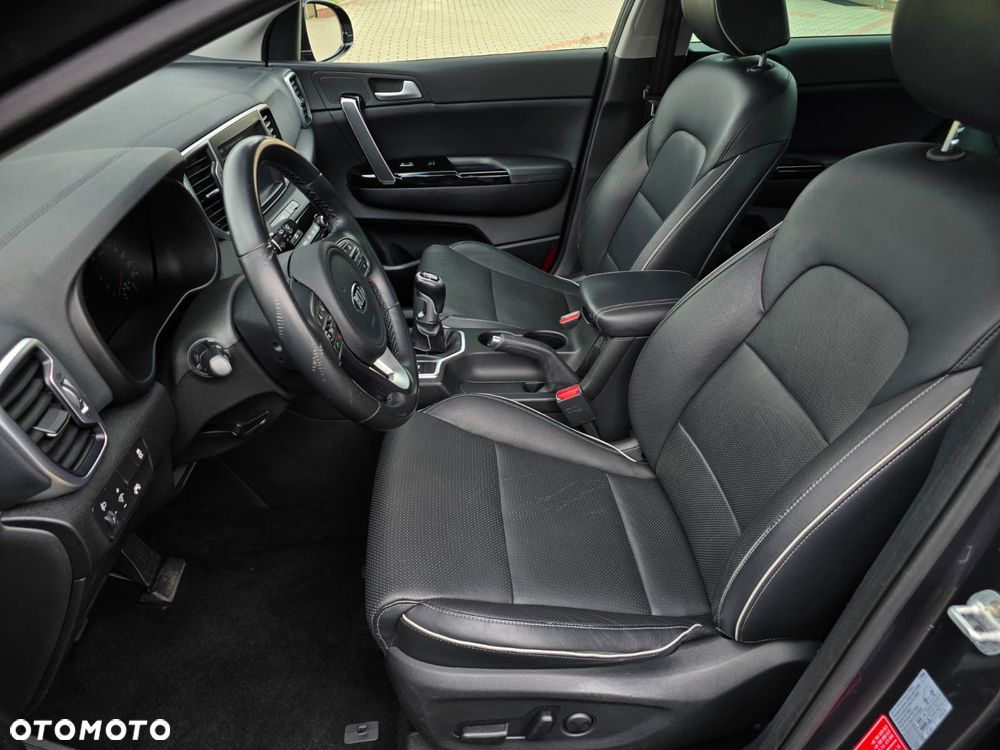 Kia Sportage 1.6 GDI Business Line 2WD - 29
