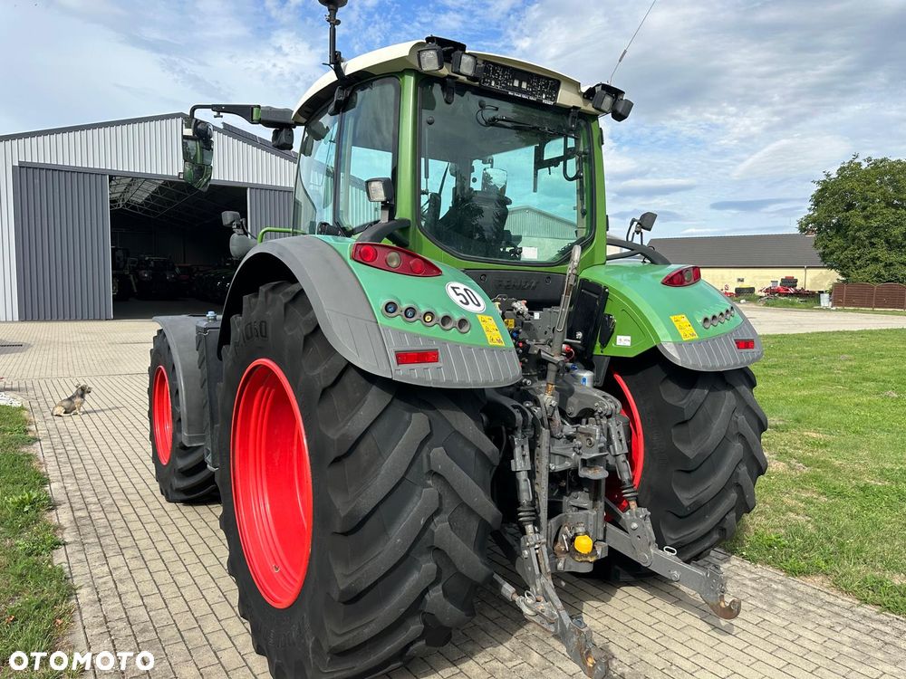 Fendt 724 S4 Vario - 12
