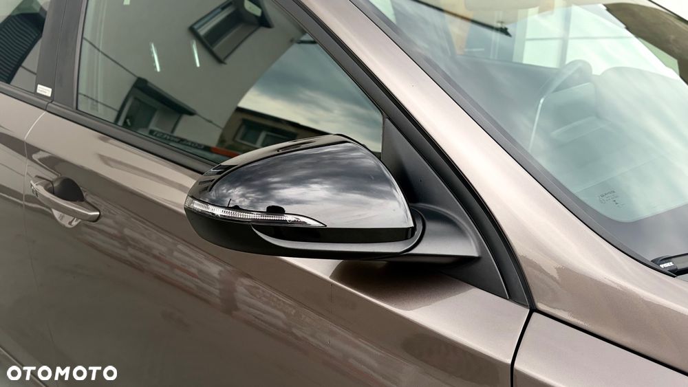 Hyundai i30 1.5 T-GDI 48V-Hybrid DCT N-Line - 2