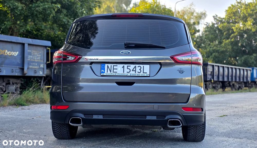 Ford S-Max 2.0 TDCi 4WD Titanium PowerShift - 6