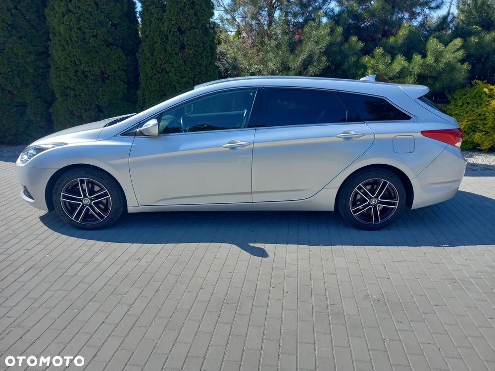 Hyundai i40 Kombi 2.0 Automatik Premium - 14