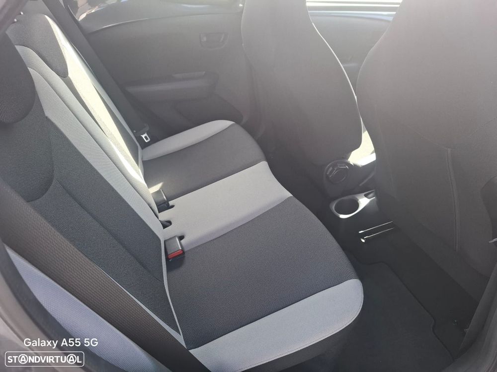 Toyota Aygo 1.0 X-Play Plus+X-Touch - 23