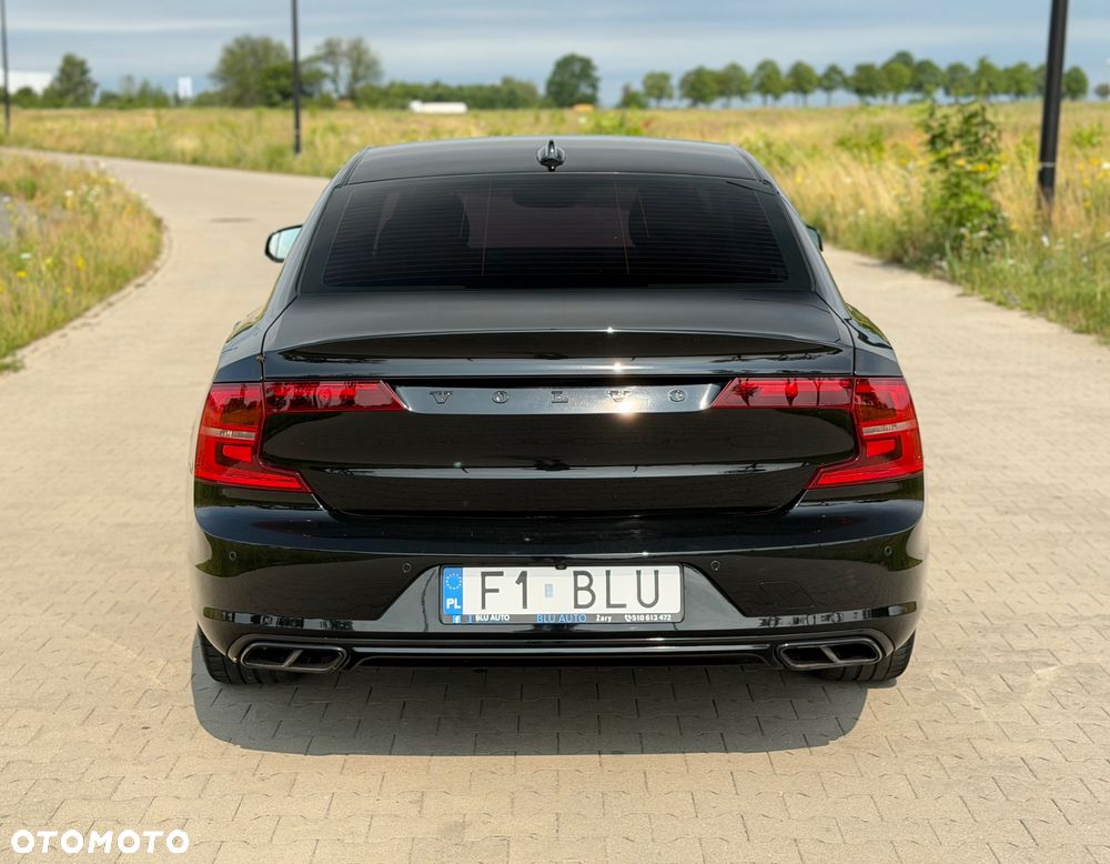 Volvo S90 T4 Geartronic Momentum Pro - 4
