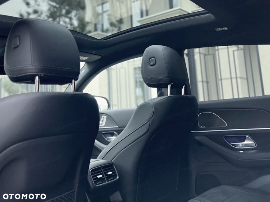 Mercedes-Benz GLE - 12