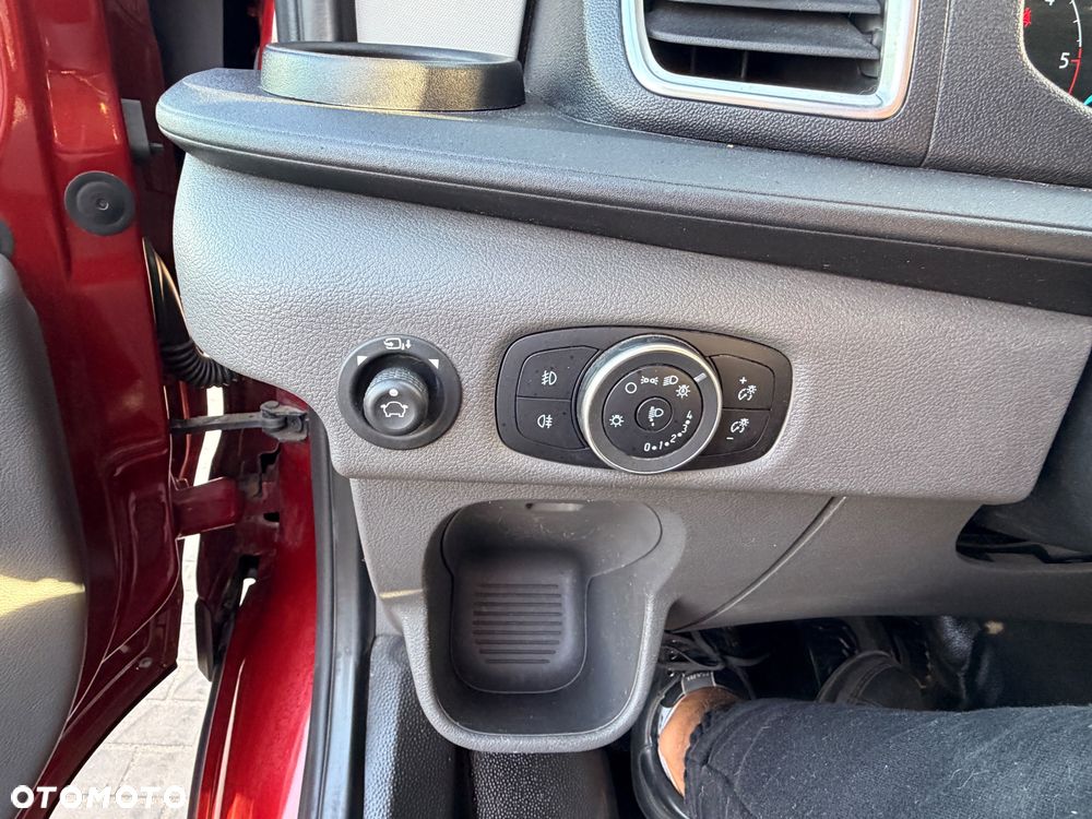 Ford Transit Limited - 22
