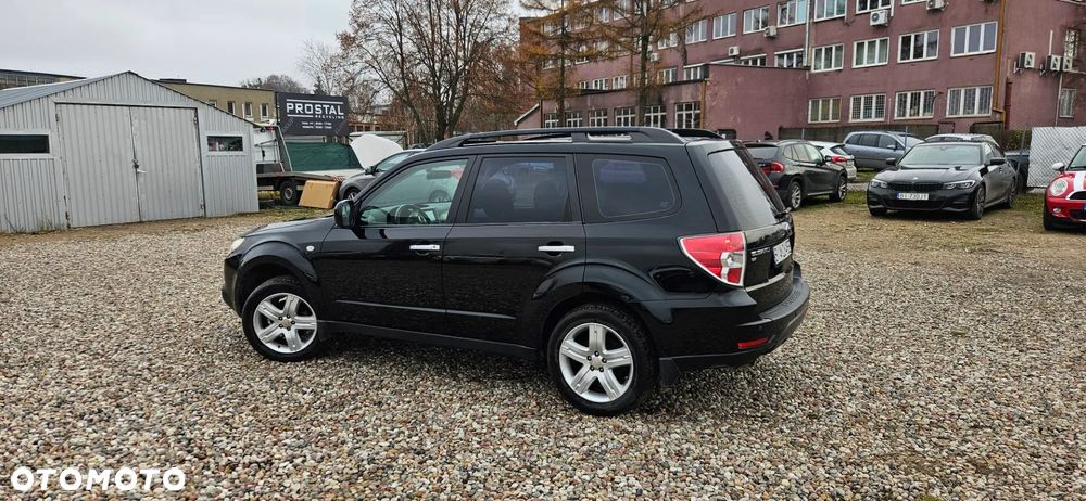 Subaru Forester 2.0X Exclusive - 12