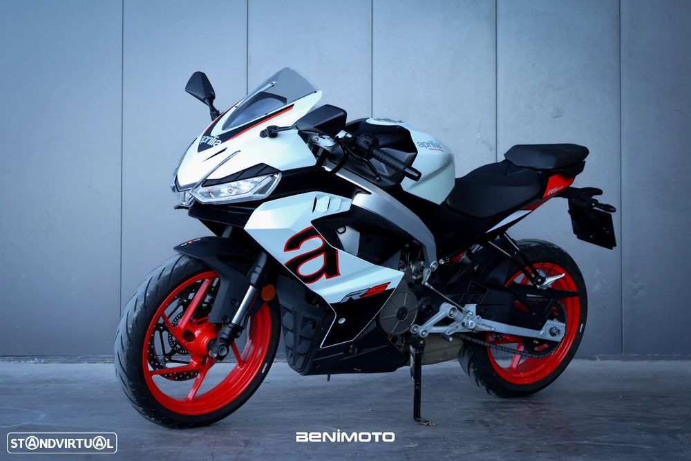 Aprilia RS 457 - 3