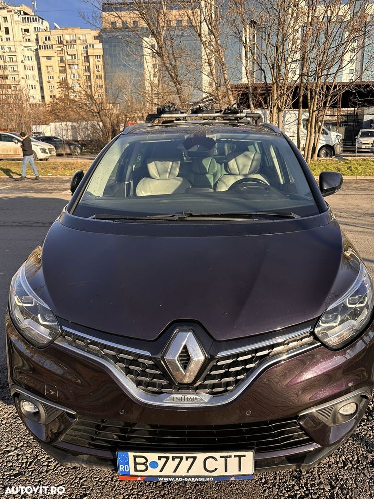 Renault Grand Scenic - 8