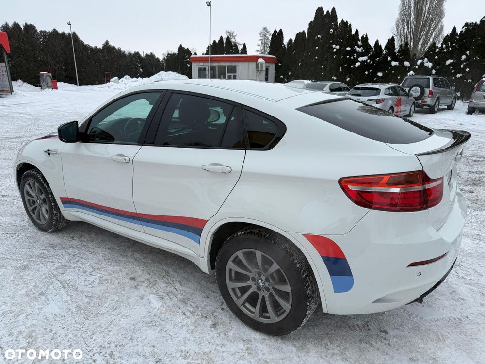 BMW X6M - 11