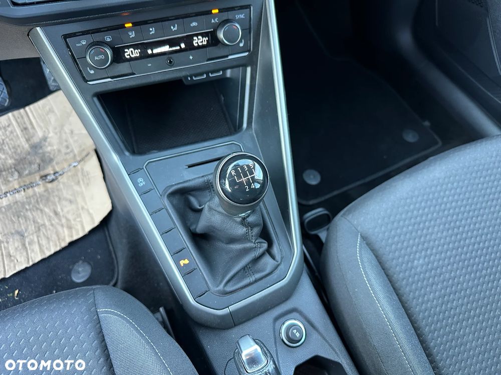 Volkswagen Polo - 14