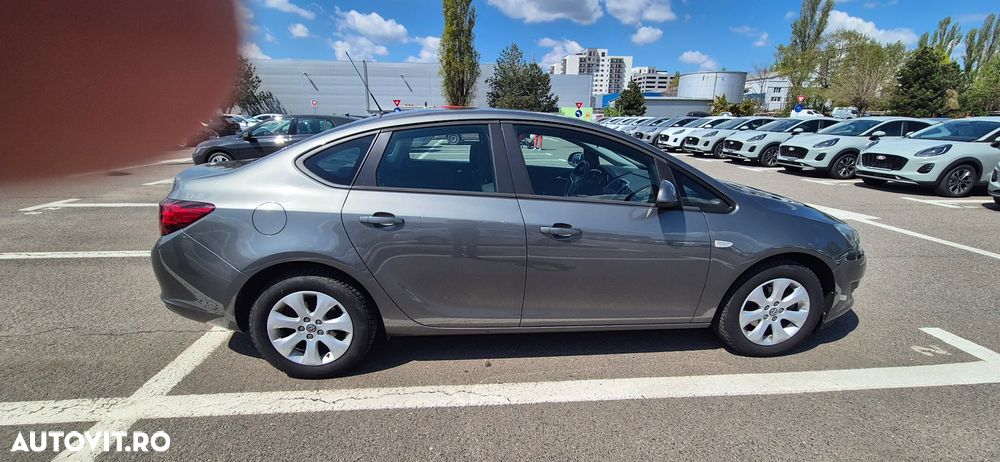 Opel Astra 1.4 Turbo ECOTEC Enjoy - 3