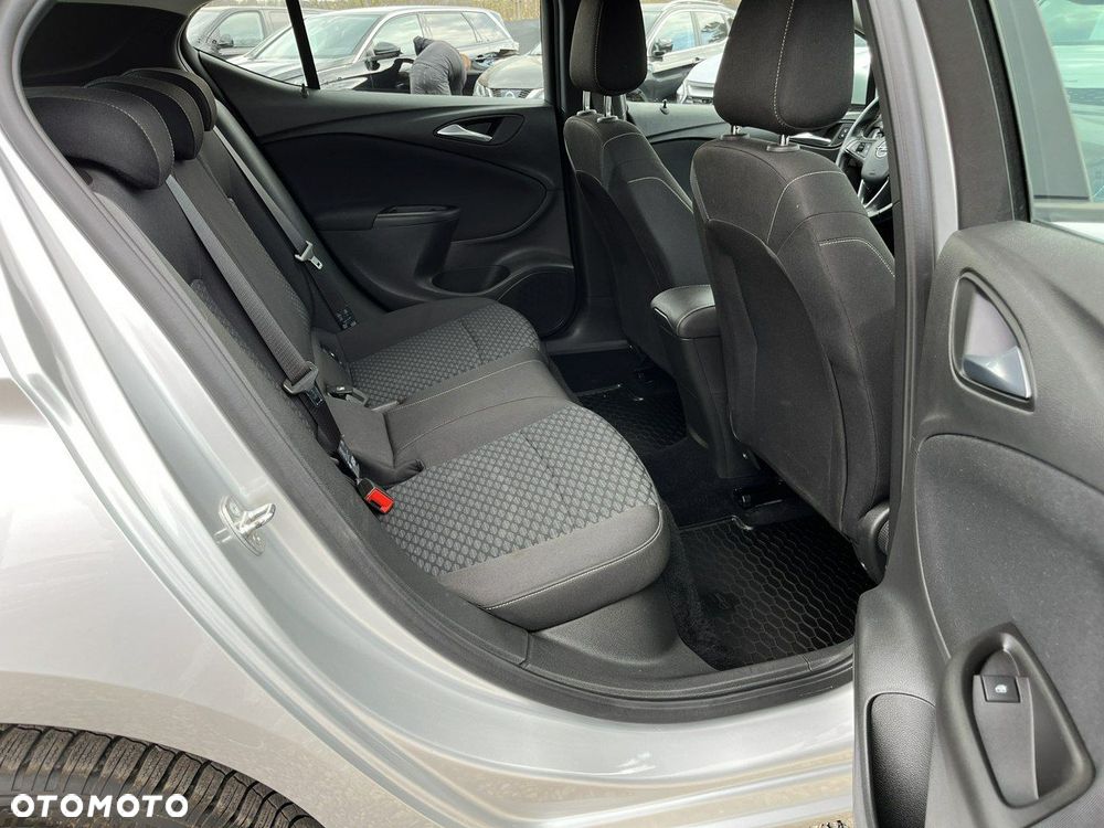 Opel Astra - 30