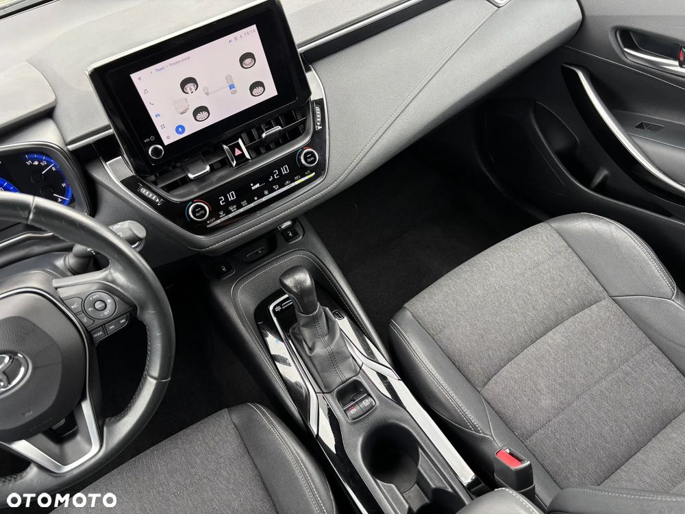 Toyota Corolla 1.8 Hybrid Executive - 24