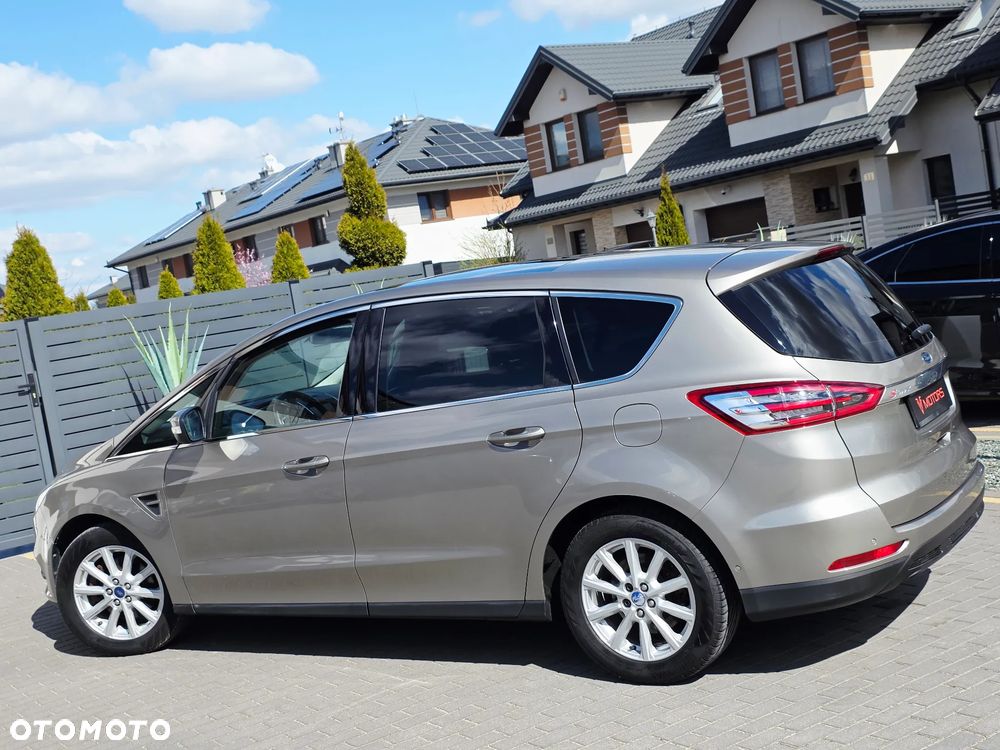 Ford S-Max 2.0 TDCi Titanium PowerShift - 40