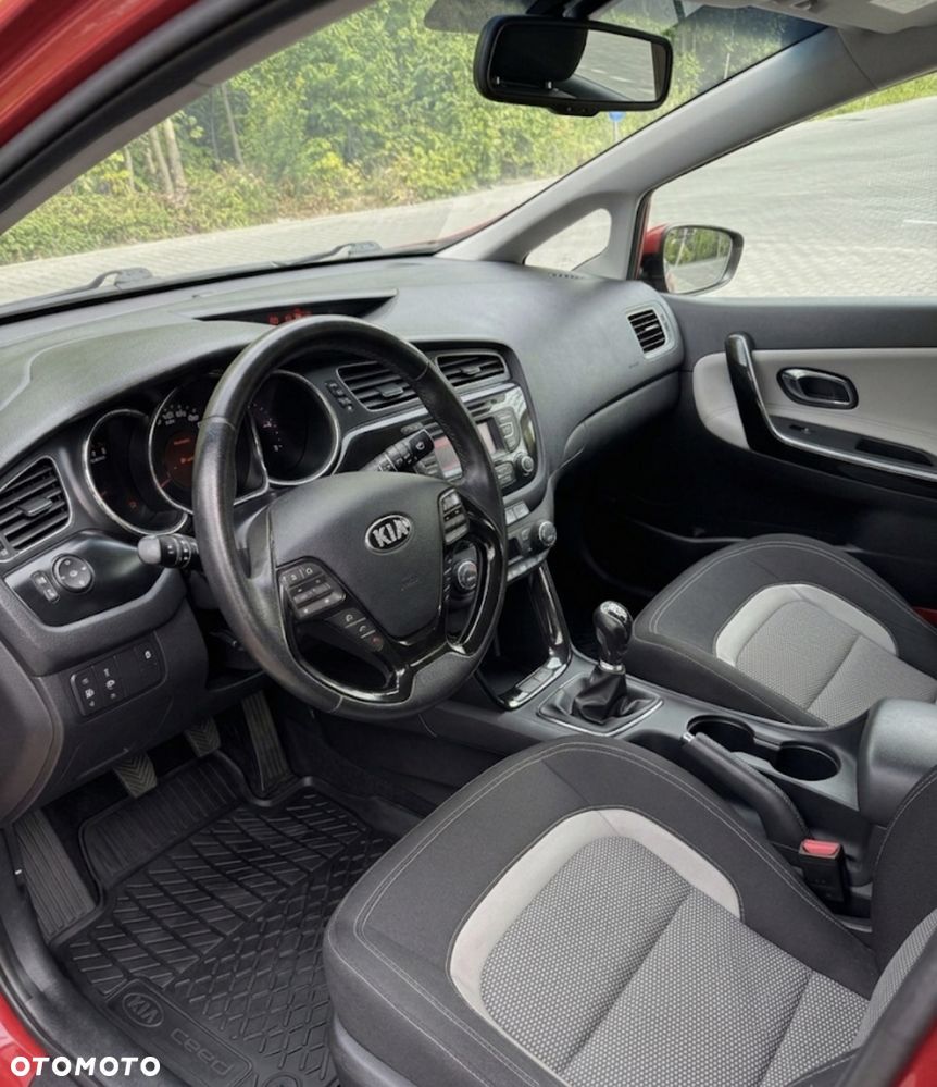 Kia Ceed 1.6 CRDi XL - 11