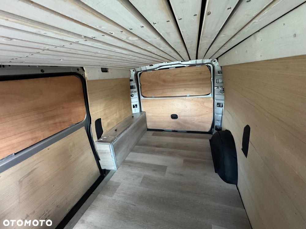 Mercedes-Benz Vito - 32
