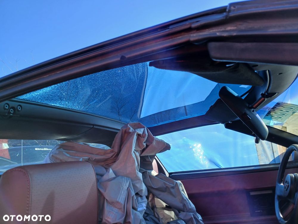 Chevrolet Corvette - 26