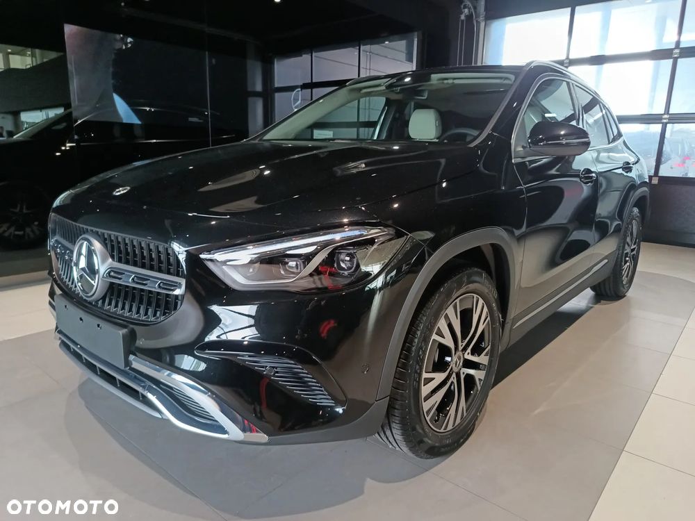 Mercedes-Benz GLA 200 Progressive
