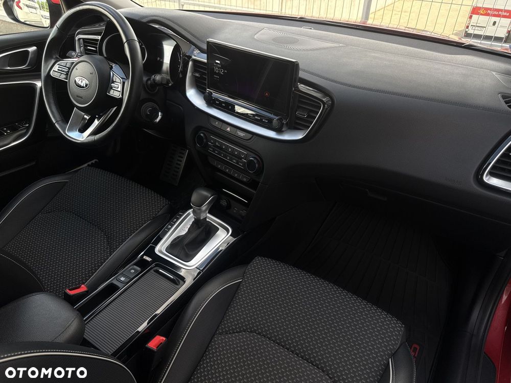 Kia Ceed 1.5 T-GDI Business Line Plus DCT - 14