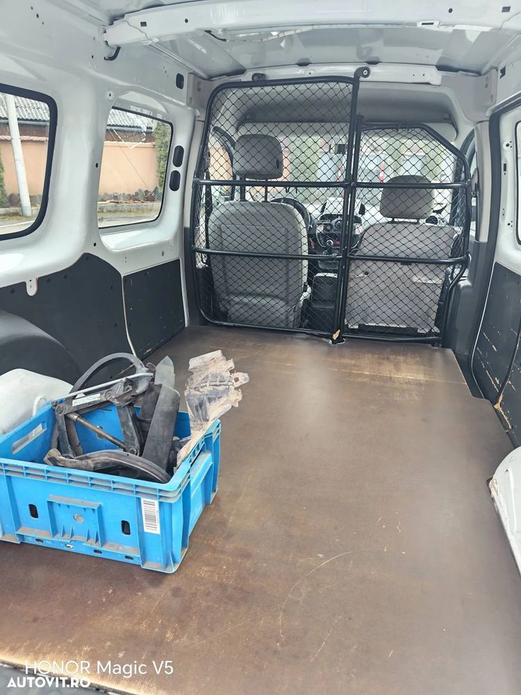 Renault KANGOO Maxi - 7