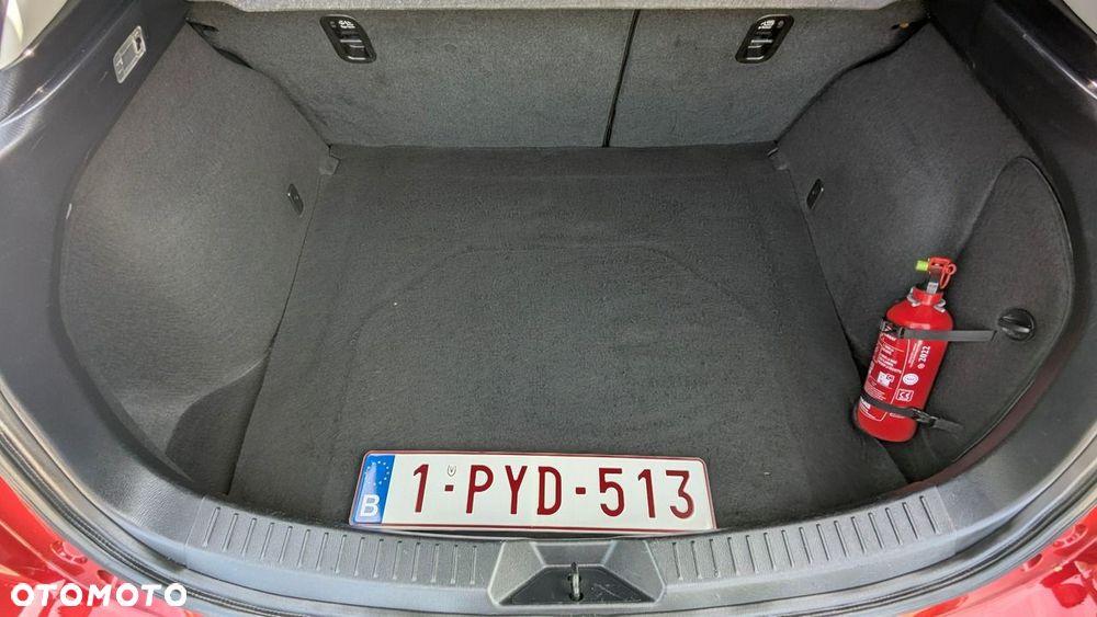 Mazda 3 SKYACTIV-D 105 Sports-Line - 34
