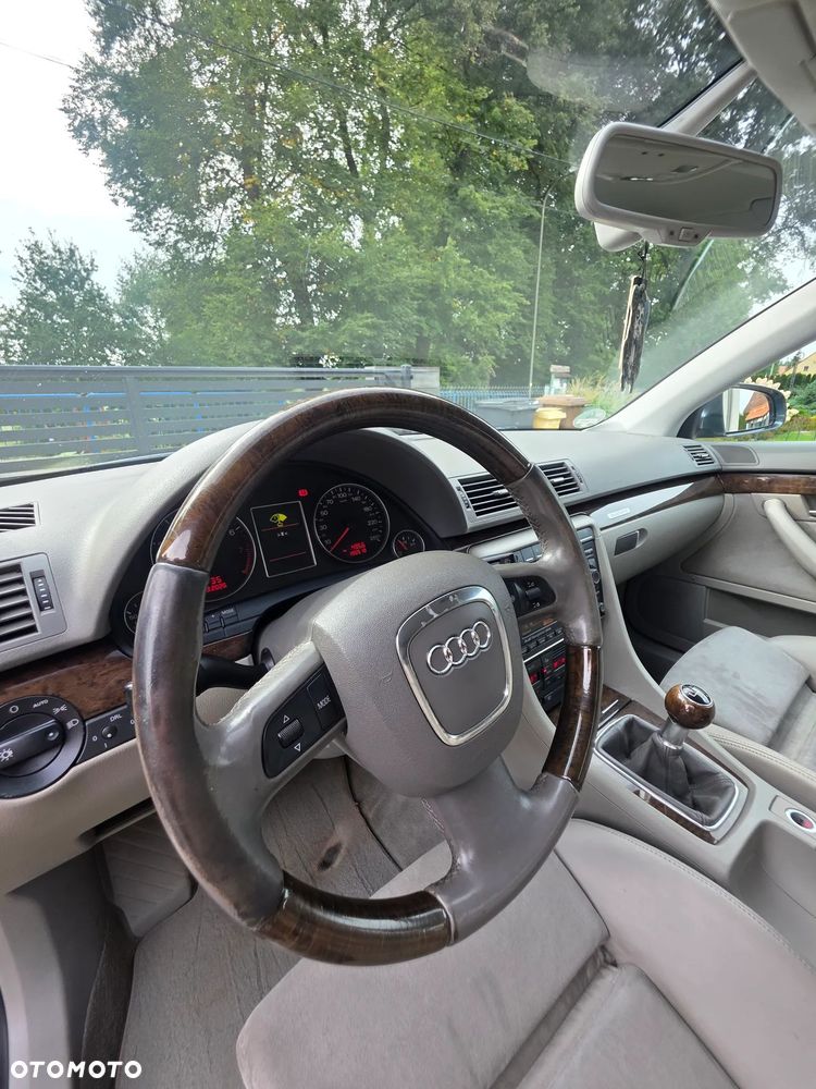 Audi A4 Avant 1.8T Quattro - 26