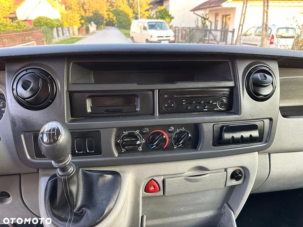 Renault Master - 3