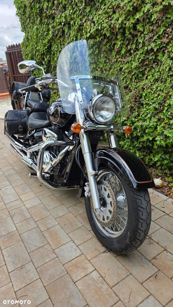 Suzuki Intruder - 37