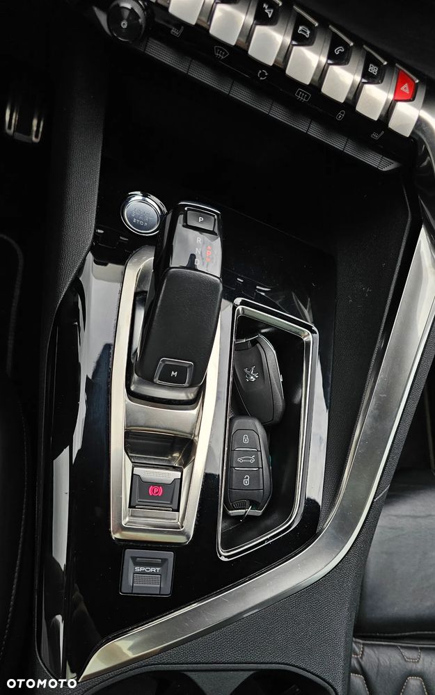 Peugeot 5008 - 17