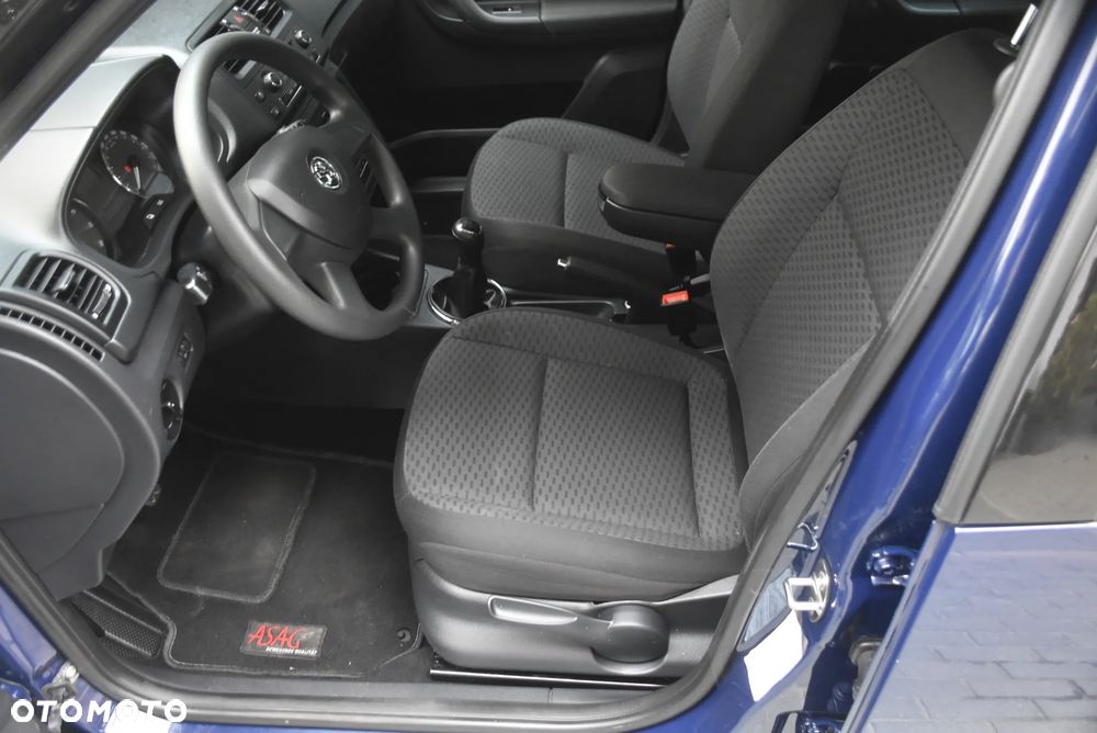 Skoda Roomster 1.2 TSI FAMILY - 8