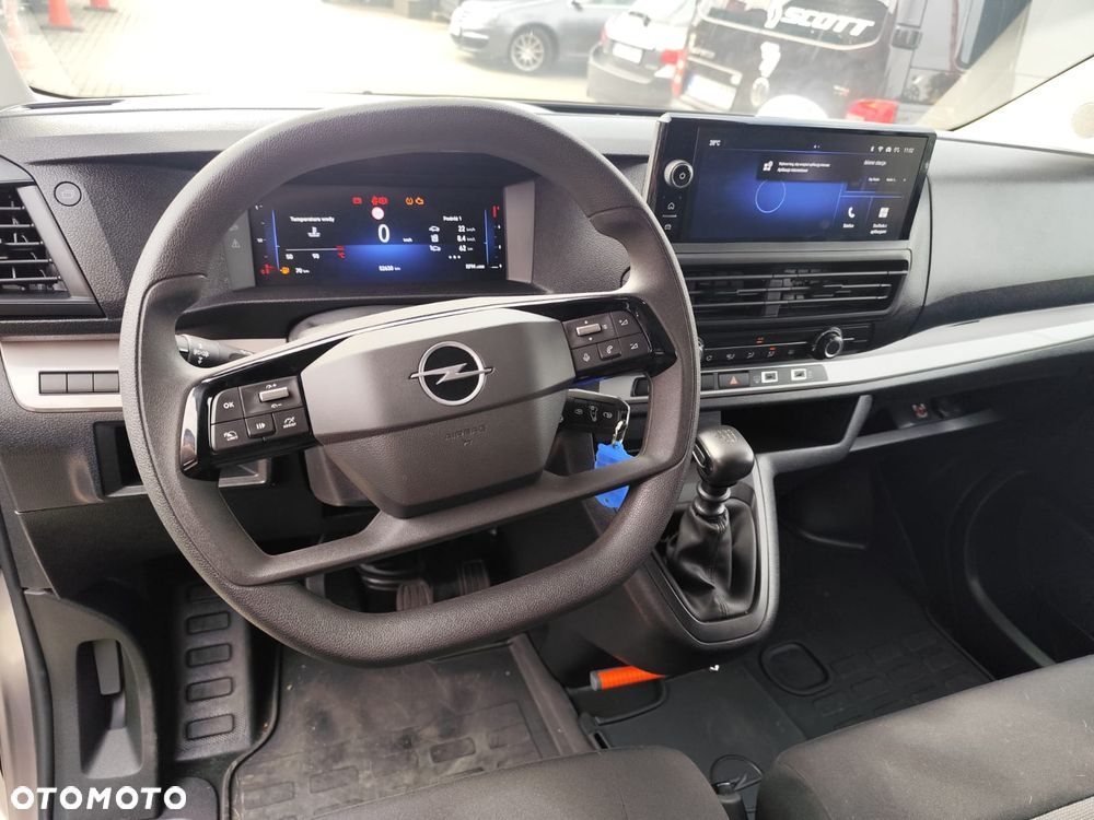 Opel VIVARO - 14