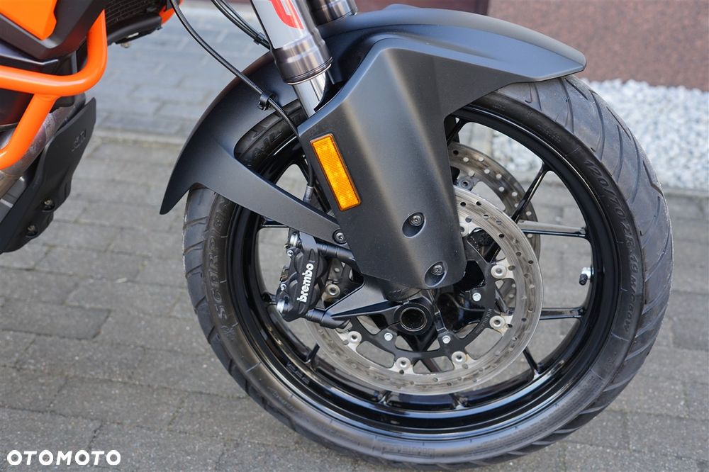 KTM Super Adventure - 16