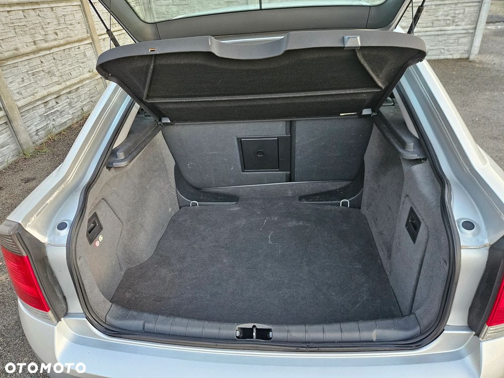 Opel Vectra 2.2 GTS - 23